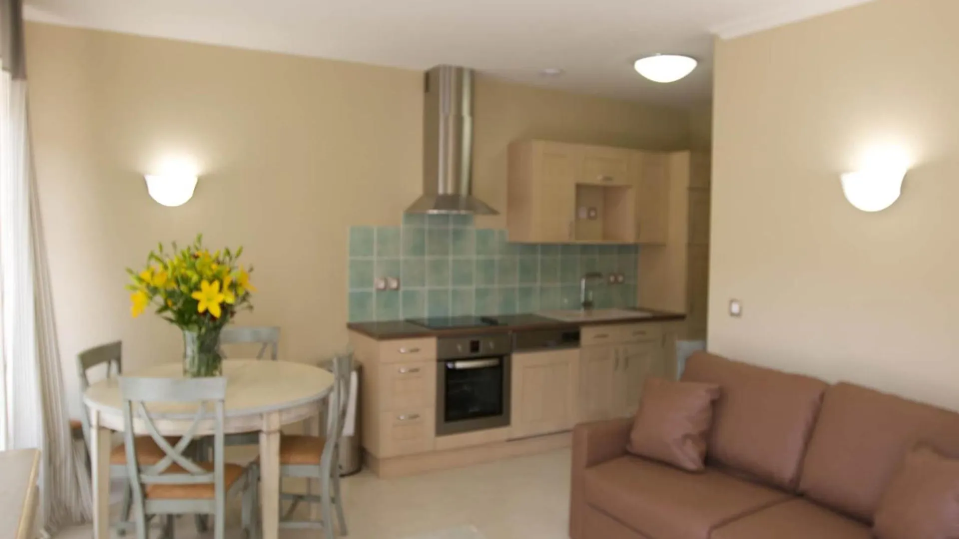 Neat Apartment With Dishwasher Callian