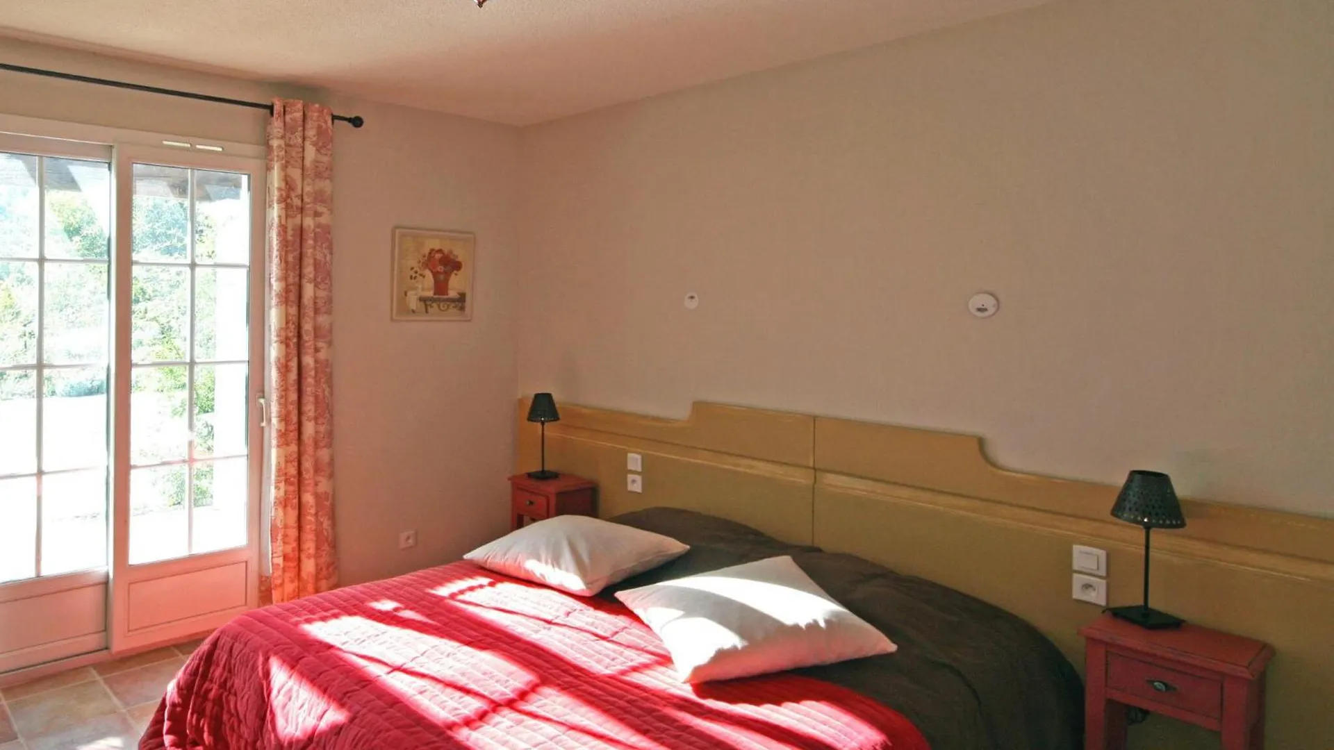 Neat Apartment With Dishwasher Callian